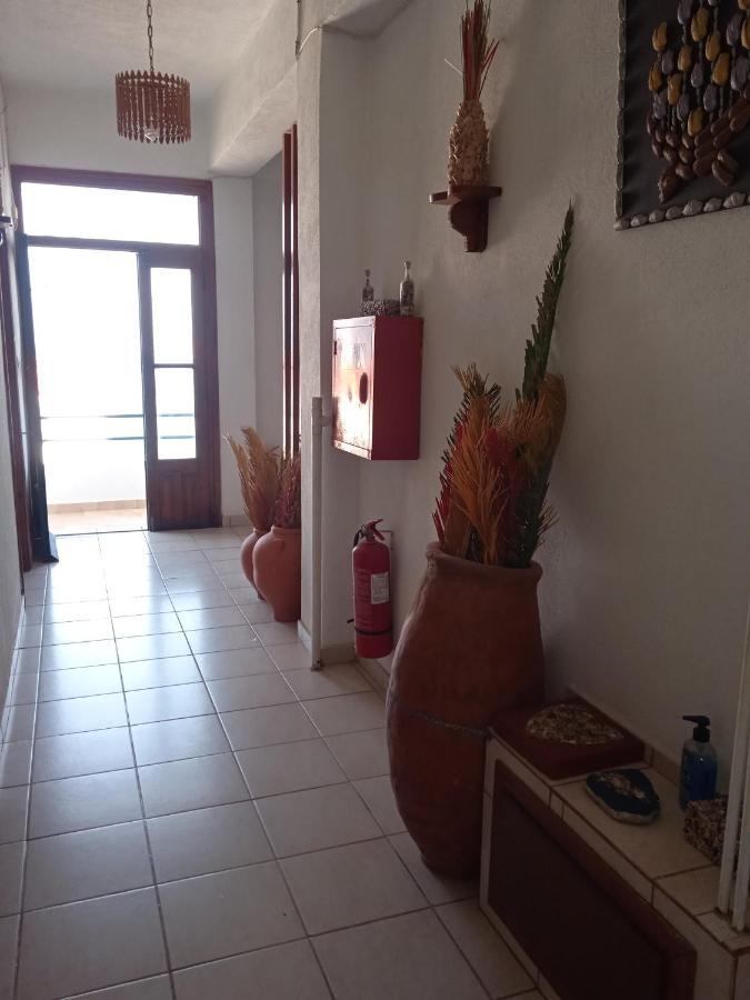 Armena Inn 阿尔门尼斯蒂斯 外观 照片